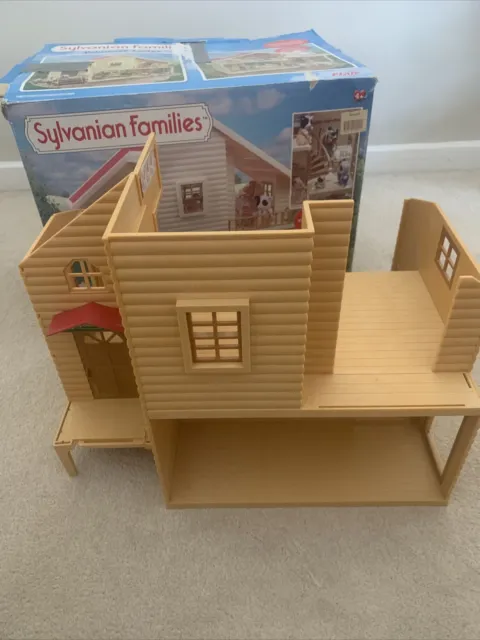 Sylvanian Families Primrose Lodge Boxed House Damaged Spares Project