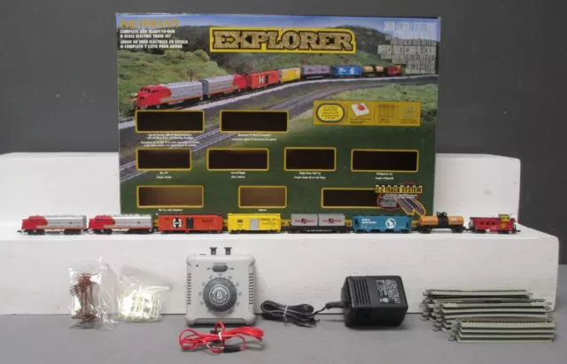 Bachmann 24008 Explorer N Gauge Diesel Starter Train Set w/E-Z Track System MT