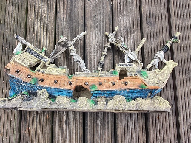 34 Inch Galleon Shipwreck Aquarium Fish Tank Ship Ornament XL