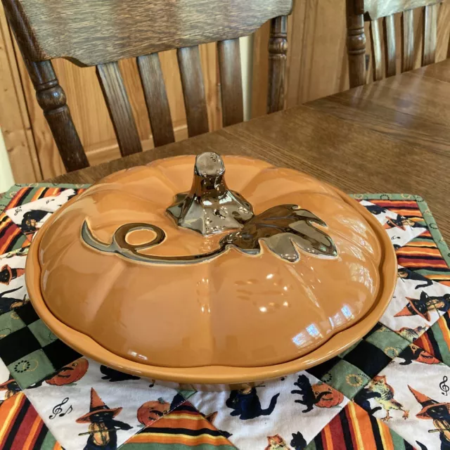 Martha Stewart Collection Covered Pumpkin Pie Keep Baking Dish 9" Pan