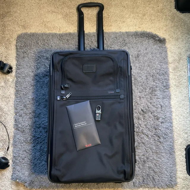 USED TUMI Black Ballistic Nylong 22" Wheel Expandable Suitcase Carry On 22922DH