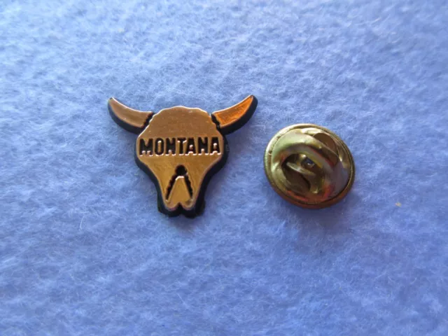 Vintage Montana USA Plastic Lapel Pin Button