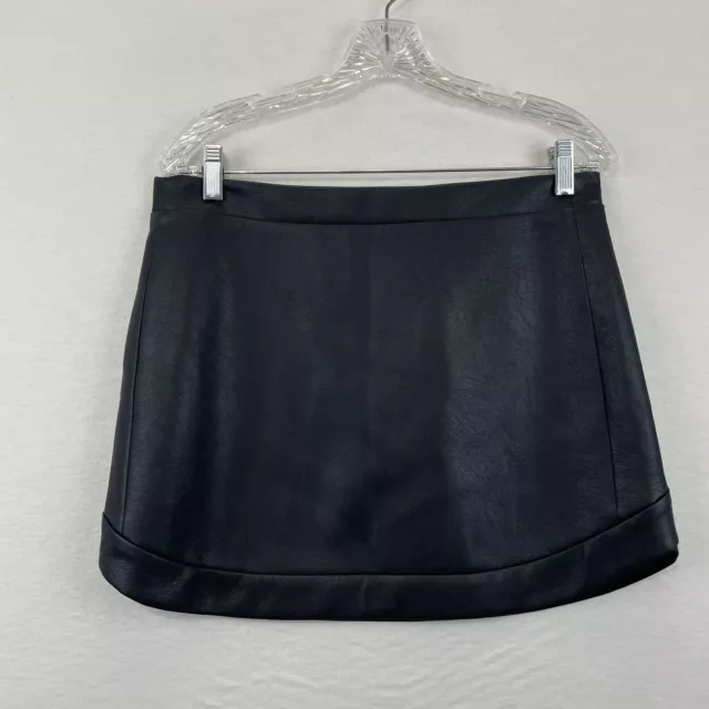 BCBG Maxazria Faux Leather Kanya Mini Skirt Black Lined NWT Size Medium 2