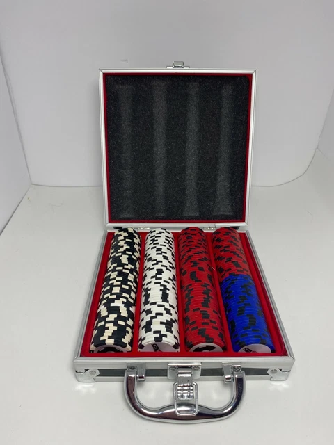 Stacked 200 Pcs Poker Set W/ Box