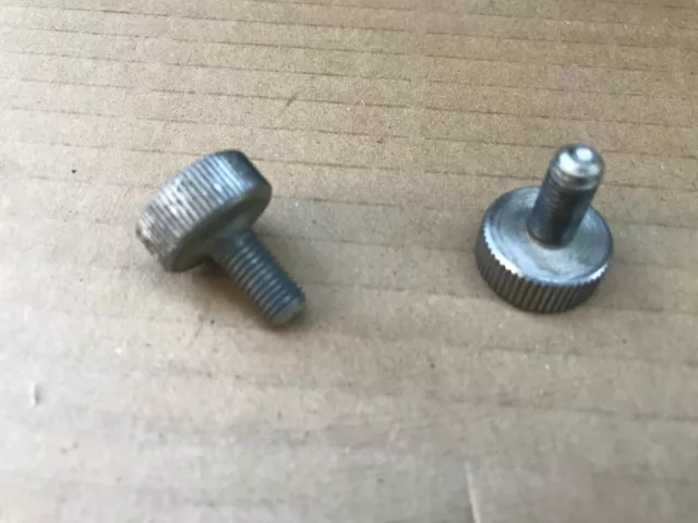 Delta Rockwell Milwaukee Auto-Set Miter Gauge Set (2) Knurled Head Screw NCS-178