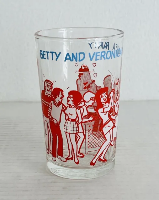 Archie's Comics 1973 Jelly Juice Glass Betty & Veronica Give a Party