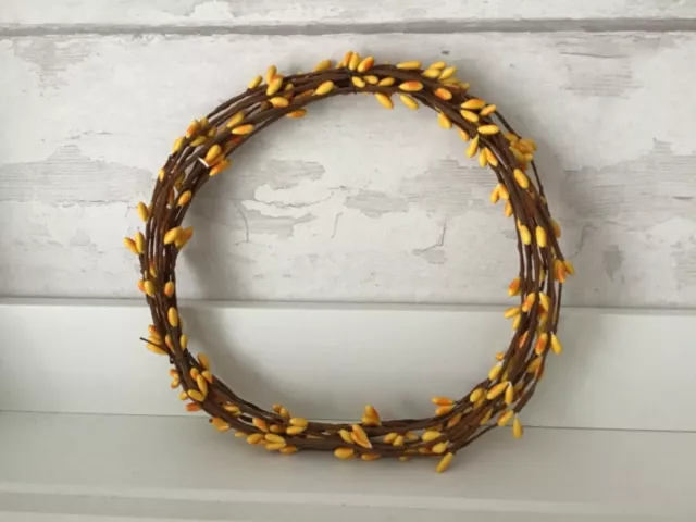 Yellow & orange Primitive Pip Berry Wire Rope Garland