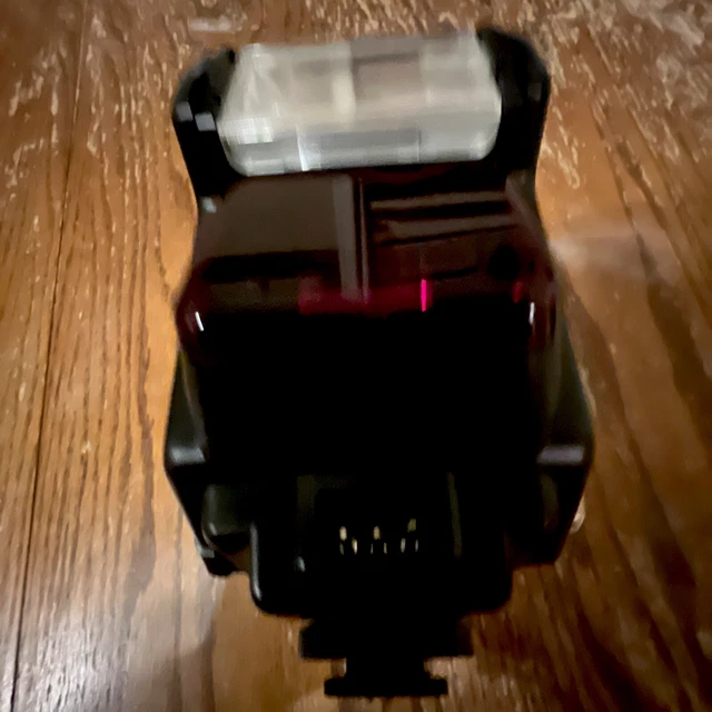 Nikon Speedlight SB-22 Shoe Mount Flash SB22 for Nikon SLRs/DSLR