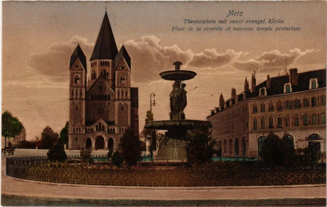CPA AK METZ Theaterplatz with New Evangel. Place de la comedie church (454969)
