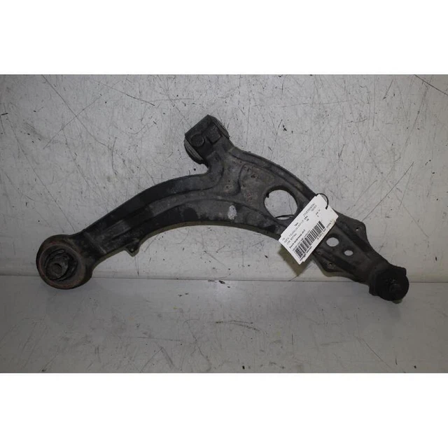 Bras De Suspension Inférieur Avant Droit Pour Nissan Vanette Cargo 1.6 (G GA16, 1952cc)