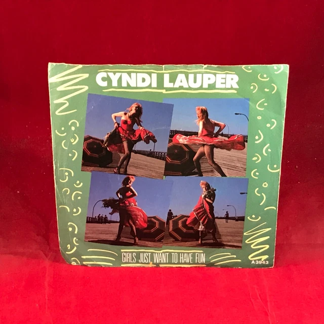 CYNDI LAUPER GIRLS Just Want To Have Fun 1983 UK 7" vinyle single ...