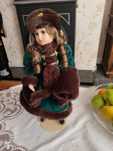 Franklin Mint Heirloom Porcelain Dolls FOR SALE PicClick UK