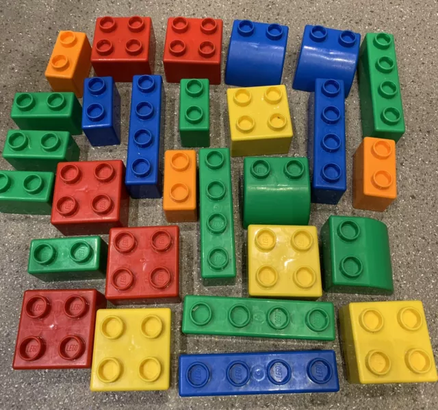 Lego Duplo Quatro Toddler Size Large Bricks Mixed Colours & Bricks