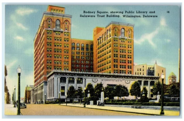 c1940 Rodney Square Showing Public Library Delaware Trust Wilmington DE Postcard