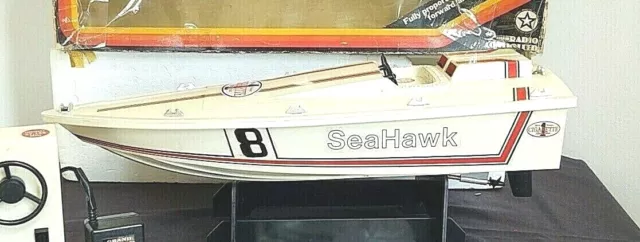 Vintage Latrax Ltx-30 Remote Controlled Offshore Racing Boat Cigarette Team Vintage Latrax Ltx-30 Remote Controlled Offshore Racing Boat Cigarette Team