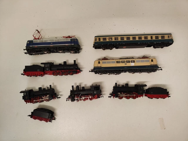 Lot Locomotives Piko échelle N – Anciennes, Pour Pièces Ou Réparation