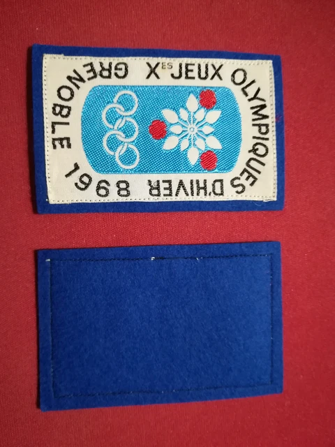RARE ++ TOP ++ BADGE OFFICIEL Official - JO Olympic games 1968 GRENOBLE SKI