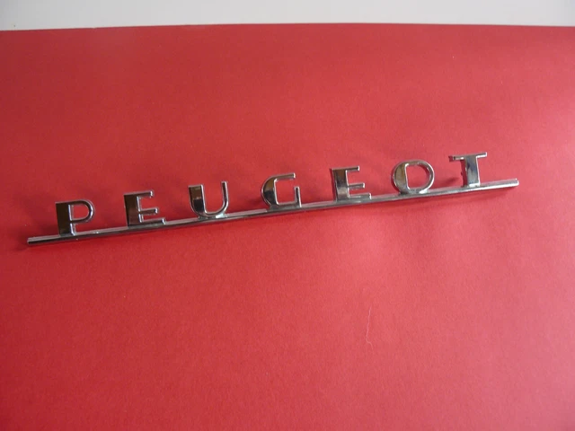Insigne Ancien Logo Peugeot Vintage - Pièce De Collection D'occasion - Fabriqué En France
