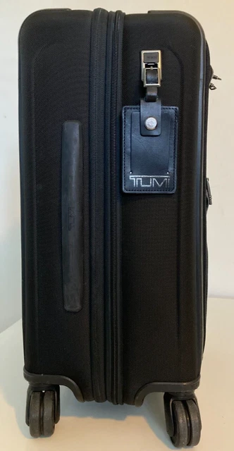 Tumi International Expandable 4-Wheeled Carry-On – Alpha 3 – Castle Gray 124793 4
