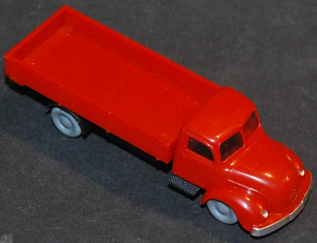 IMU Replika Magirus Rundhauber Lkw mit Anhänger Fina in rot -blau H0