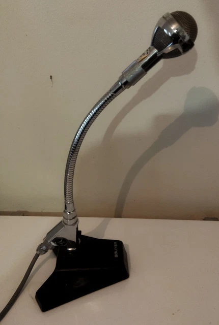 Stagg Microphone dynamique sur pied style années 50