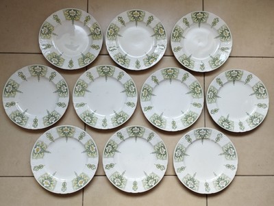 Lot de 10 assiettes plates Ø 26,5 cm Sarreguemines U & C décor Lys 