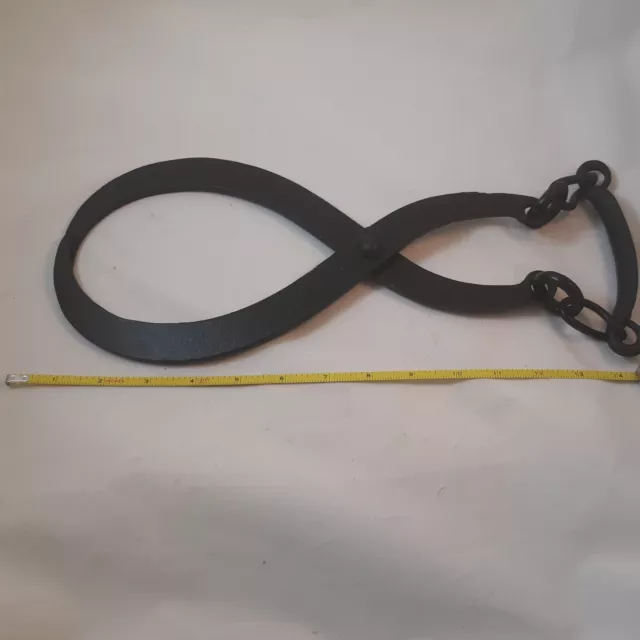 Vintage Black Metal Ice Tongs Farmhouse Decor Paper Towel Holder