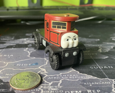 thomas the train bin