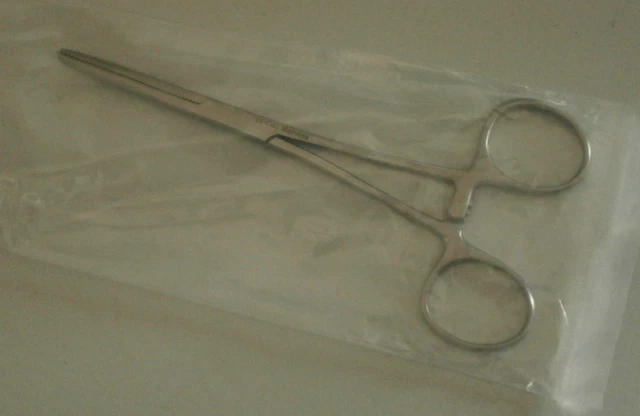 CBC STAINLESS Nadelhalter zum chirurgischen Nähen Halter für Nadeln 14 cm -NEU-