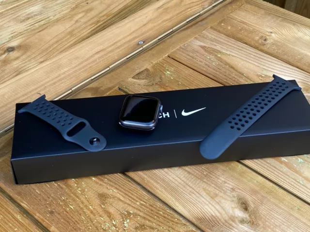 Apple Watch Series 6 Nike+ GPS Cellular 44mm Space Grey Aluminium Anthracite