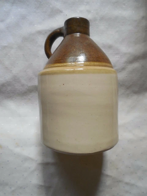 wayne hewell SIGNED POTTERY JUG 5 3/4 INCH 2011 wayne hewell SIGNED POTTERY JUG 5 3/4 INCH 2011