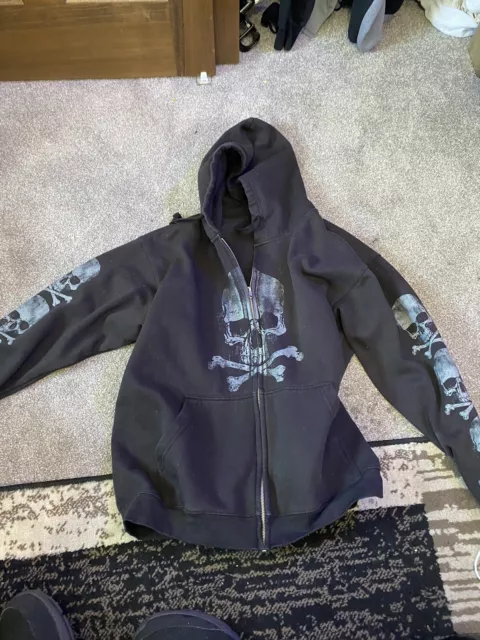 Skull and Crossbones Zip-Up Hooded Sweatshirt  X-Large