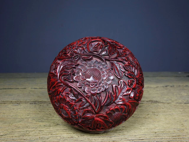 Chinese Vintage Lacquerware Exquisite Flower Pattern Keepsake Box Collection Art