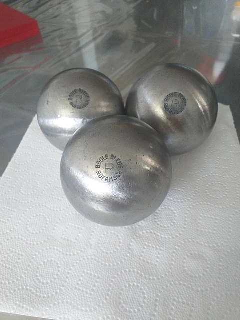 6 boules de pétanque - pour les loisirs - dans une sacoche noire93 - Sport