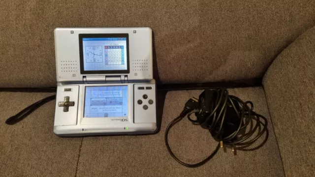Console nintendo Ds Tank Bleu 1ere Génération + Chargeur