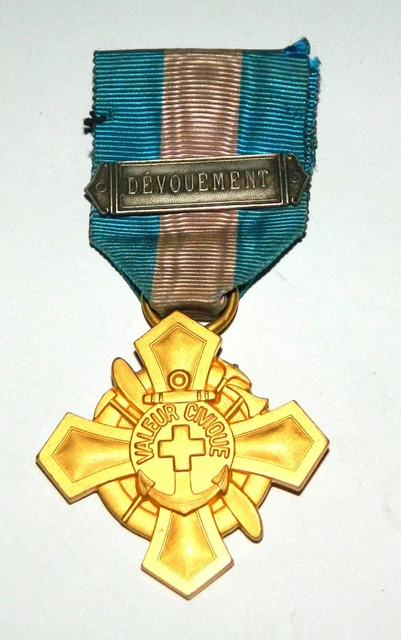 Médaille Officier De L'Éducation Sociale - Décoration Française Vintage - Insigne (Réf. 158-48/P33)