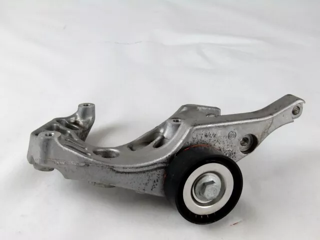 98090590 Support Alternateur OPEL Astra Coffre 1.7 81KW 5P D 6M (2013) Ro