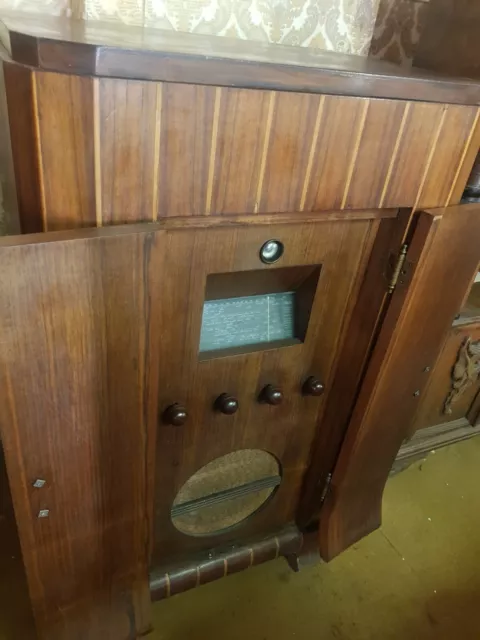 Mobile Radio Grammofono A Valvole Da Restauro C.g.e. Non Funzionante