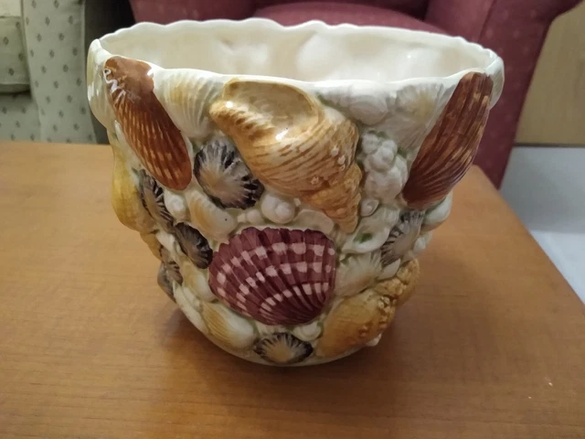 Beautiful Vintage Large SylvaC Shell Planter 4156 in excellent condition