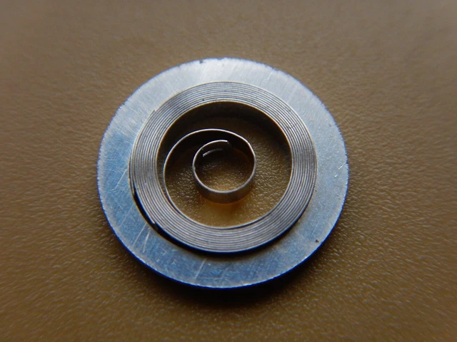 Ressort De Barillet (mainspring) Pour Mouvement Marvin Calibre 515 - Pièce NOS (New Old Stock), Occasion