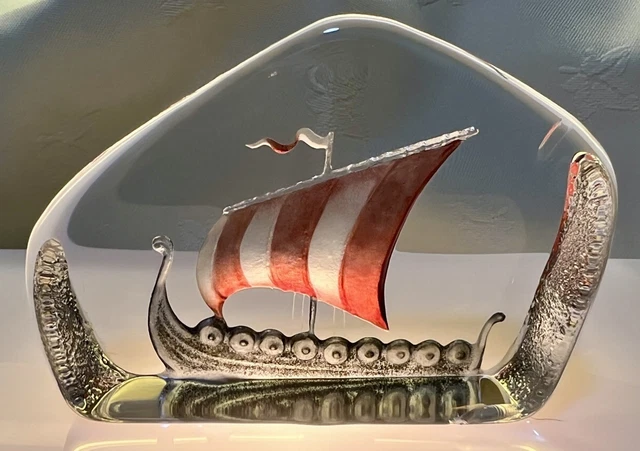 RARE MATS JONASSON Sweden Full Lead Crystal Viking Ship Red