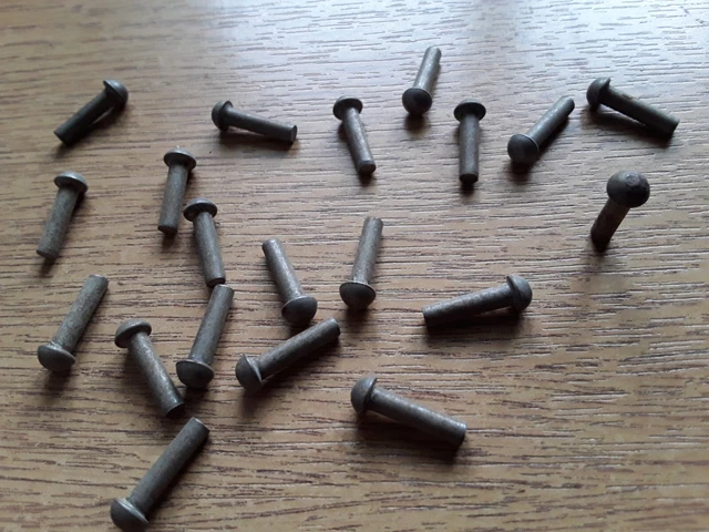 1/8"" (3,1mm) x 1/2"" (12,7mm) TESTA ROTONDA RIVETTI ACCIAIO RICOTTO QTY 20