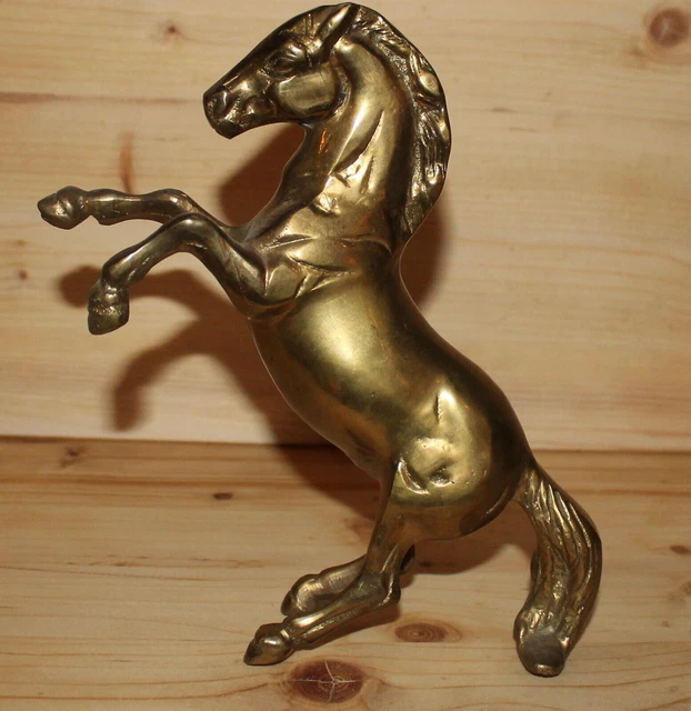 Figurine de cheval sculptée en céramique Art déco allemande d'après