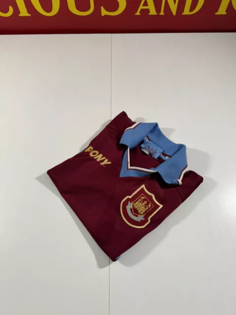 Authentic Pony West Ham United 1997-1998 Home Shirt. Size S Youth