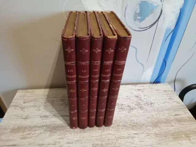 Les misérables, 5 vol illustrés , Victor Hugo,circa 1862. Jules Rouff.