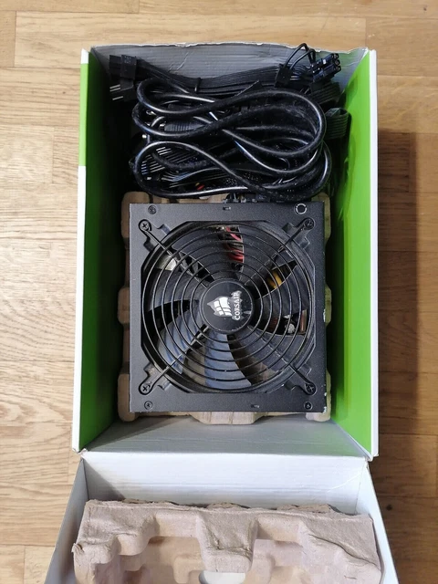 Corsair CX600M Alimentatore PC ATX 80 PLUS  semi-modulare, 600 W