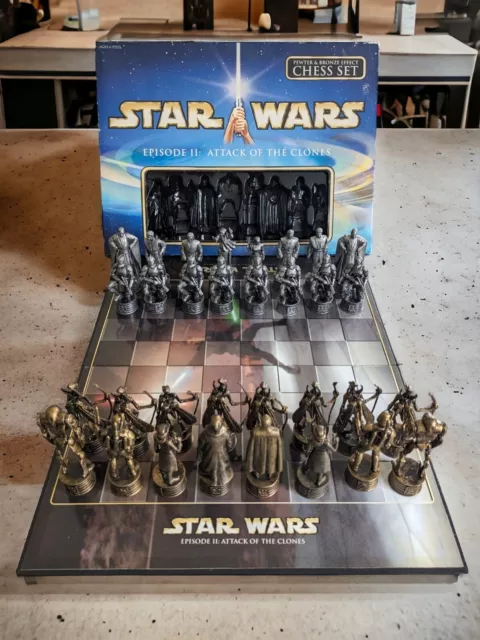 CHESS SET Star Wars Episode II Parker Brothers Ages 8 NIP