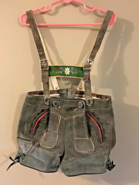 VTG Lederhosen Girl Loden Green Suede Leather 22” Waist Floral Embroidered Bib