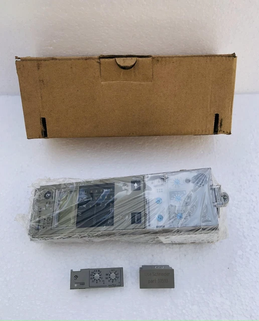 Schneider Electric 33072Ba Micrologic 5.0A Digital Circuit Breaker Trip Unit New
