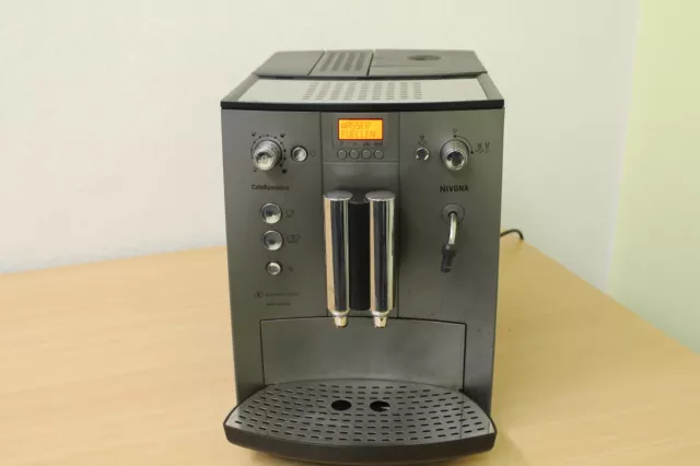 Nivona Cafe Romatica 855 - Kaffeevollautomat Silber/ Chrom